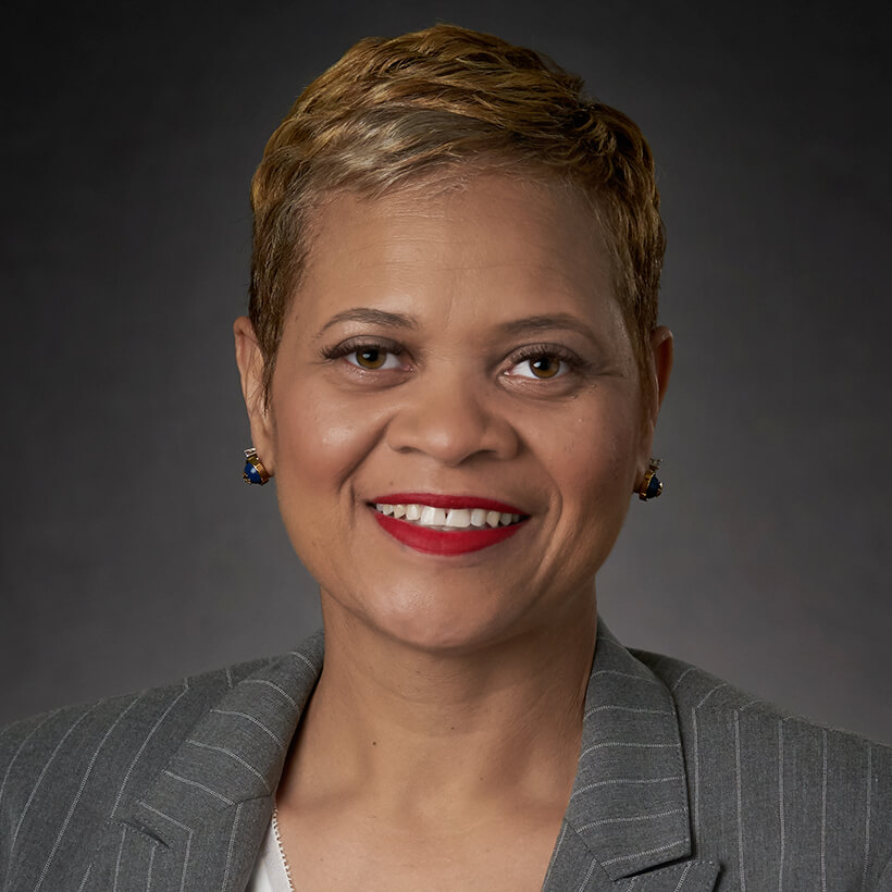 Angelishea Ferrell - Social Worker